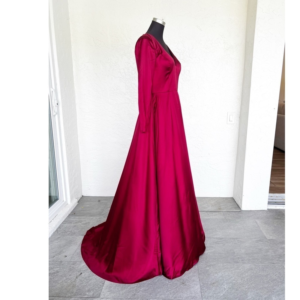 Mac Duggal Red Satin Long Sleeve Satin Formal Prom Pageant Gown Dress Size 8 - Picture 6 of 11